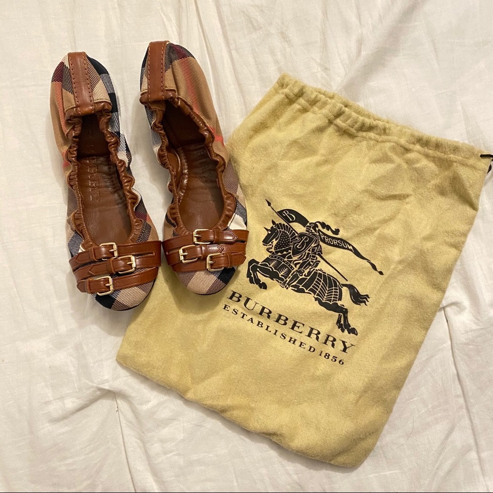 Burberry Ballet Flats